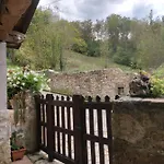 Rurales La Caviana 公寓 *