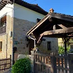 公寓 Rurales La Caviana *