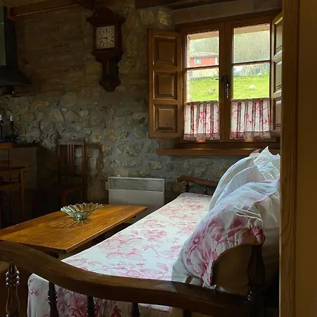 Apartamento Rurales La Caviana *