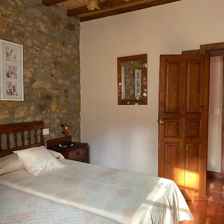 Apartament Rurales La Caviana Onís