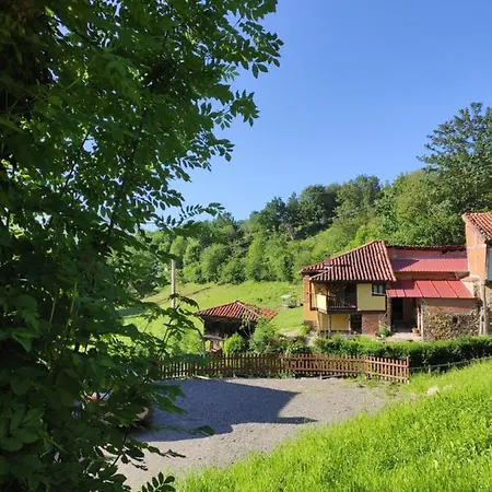 Rurales La Caviana